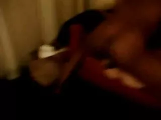 興味深い性格を持つ 女 が 見る エロ 動画
